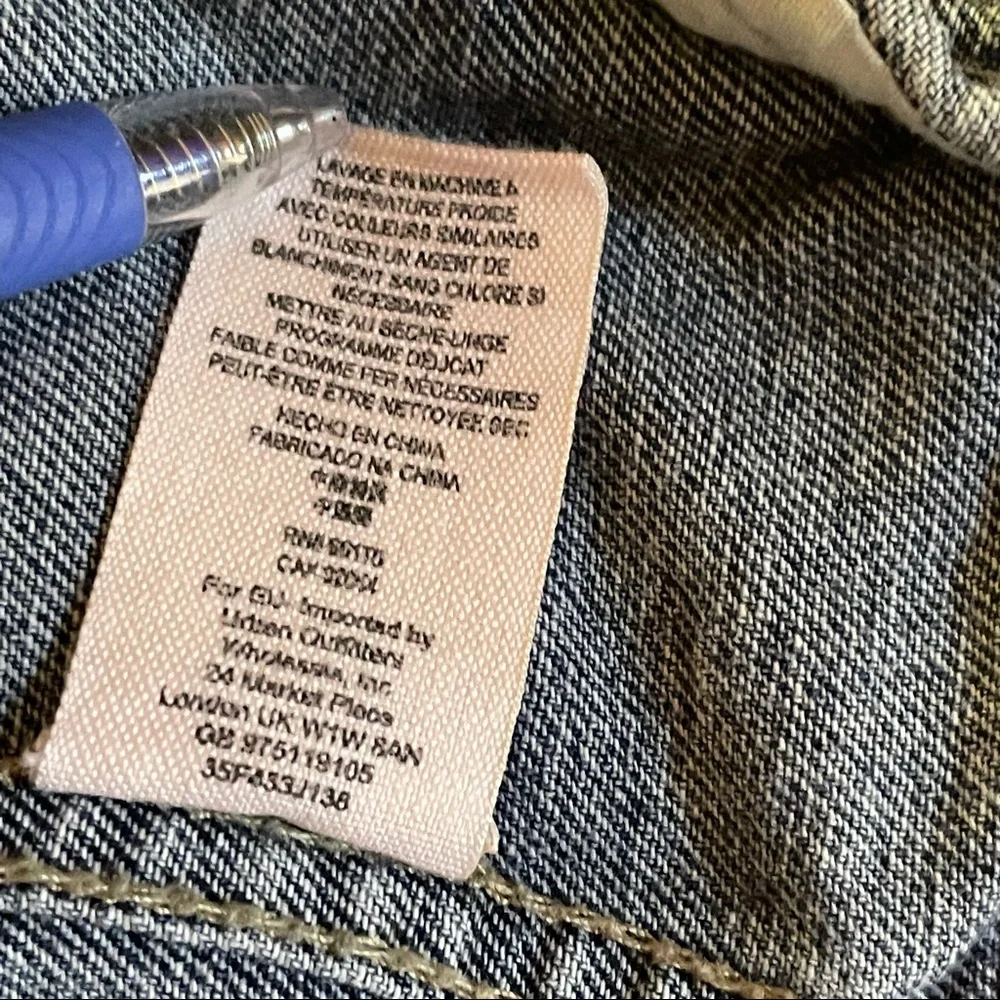 FREE PEOPLE heathered grey hooded sweatshirt distressed denim jean jacket Small